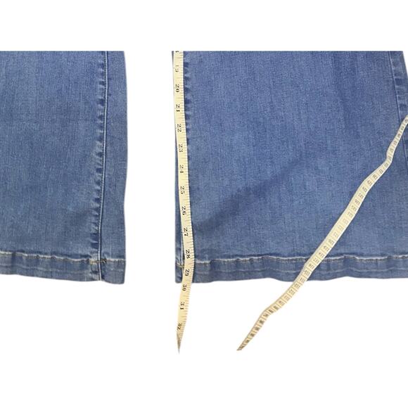 Lane Bryant wide leg, pull on, high waisted sailor jean elastic waist size 20 - Picture 6 of 6